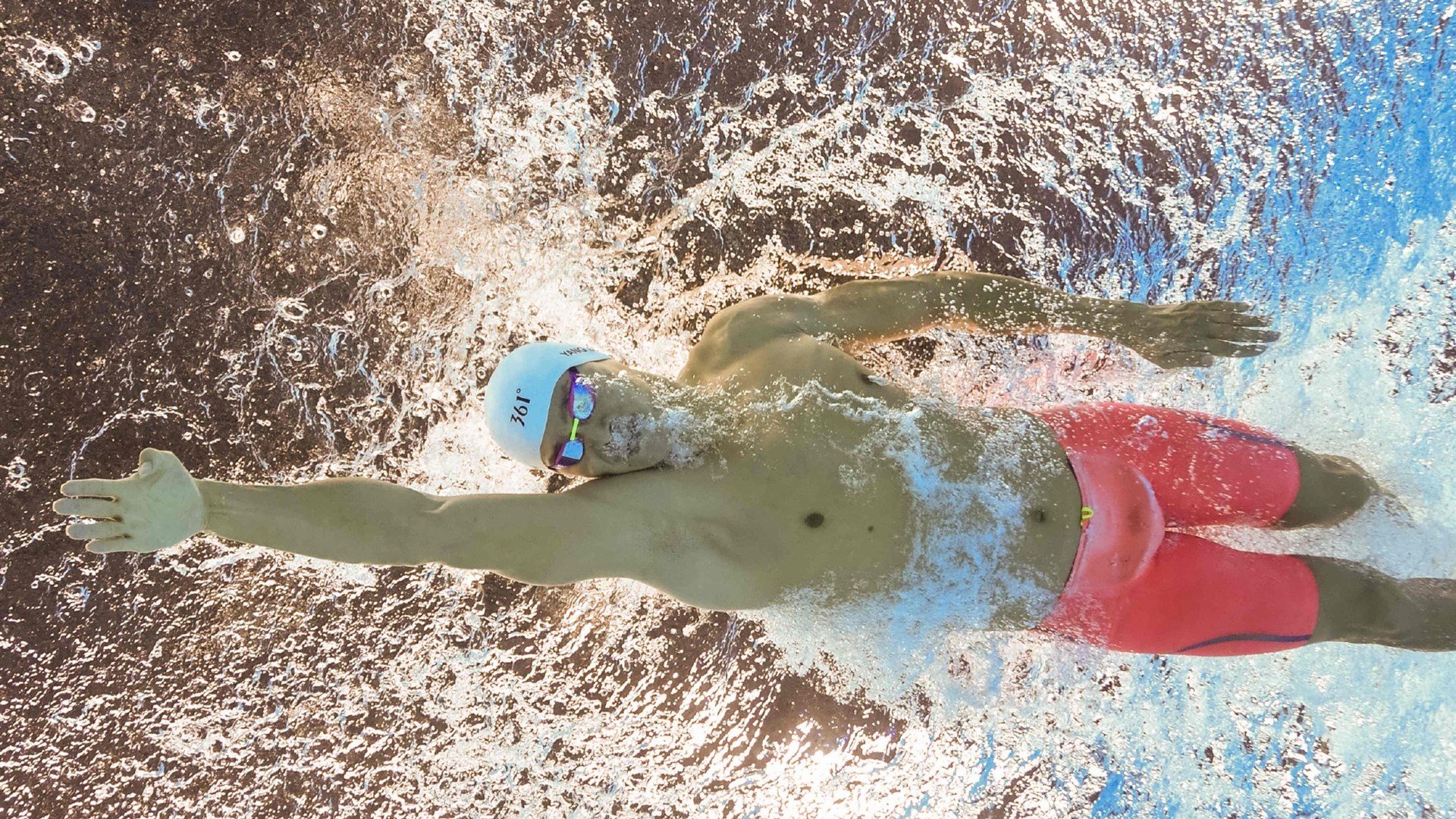 跨界传奇,从都灵到东决,基米希的法国血拼与赛场接管艺术